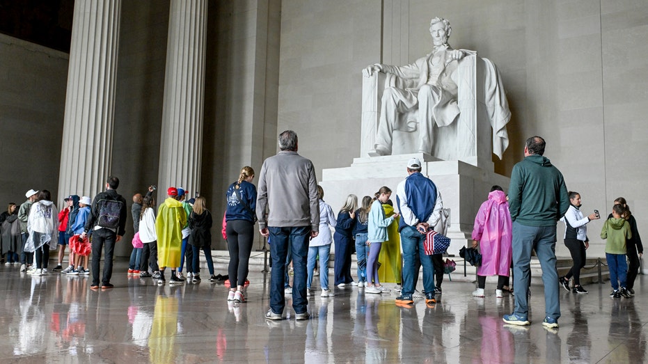 Nation's capital defies shutdown chaos with bold 'DC is open' push to lure tourists back to city Education VIC